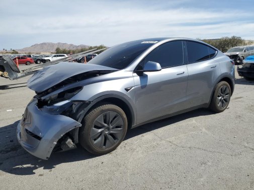 2025 TESLA MODEL Y