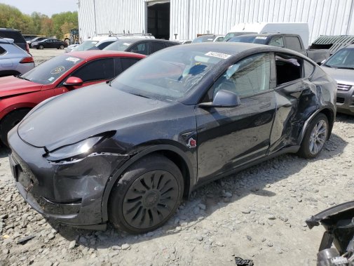 2024 TESLA MODEL Y