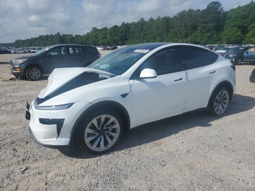 2026 TESLA MODEL Y