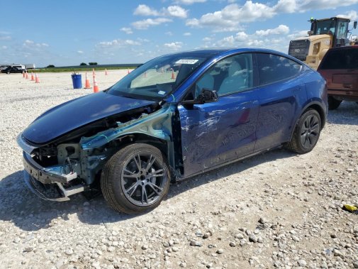 2025 TESLA MODEL Y