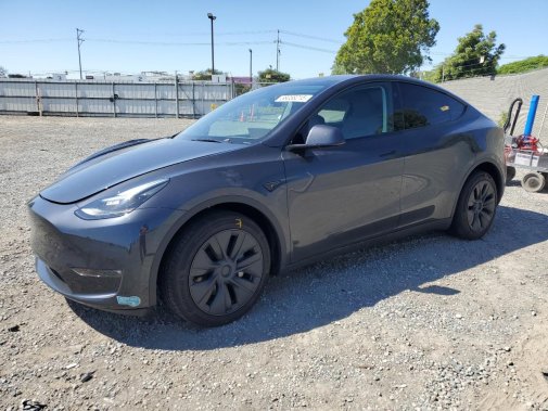 2025 TESLA MODEL Y