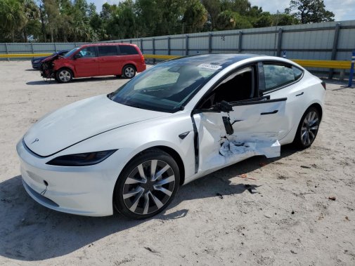 2024 TESLA MODEL 3 Highland