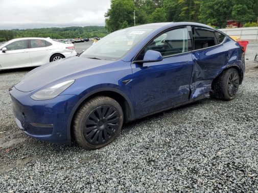 2024 TESLA MODEL Y