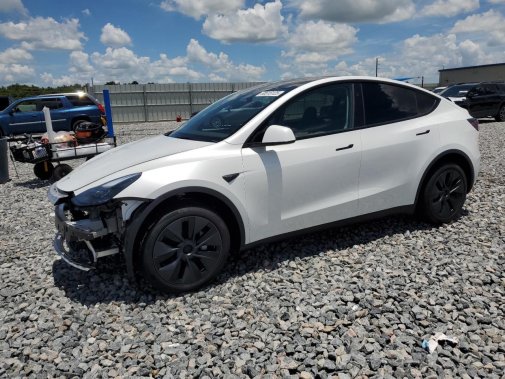 2025 TESLA MODEL Y