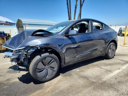 2026 TESLA MODEL Y