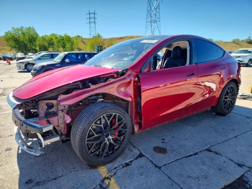 2025 TESLA MODEL Y Performance