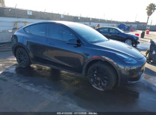 2024 TESLA MODEL Y