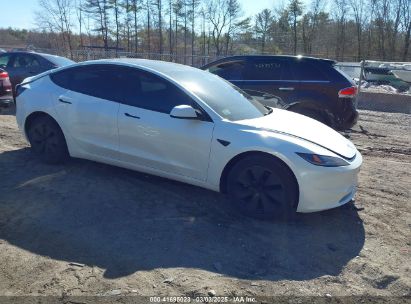 2025 TESLA MODEL 3 Highland