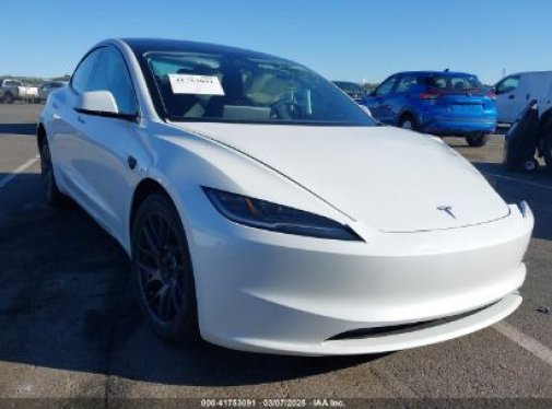 2025 TESLA MODEL 3 Highland