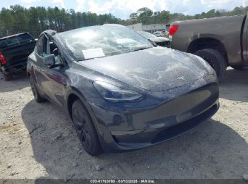 2025 TESLA MODEL Y