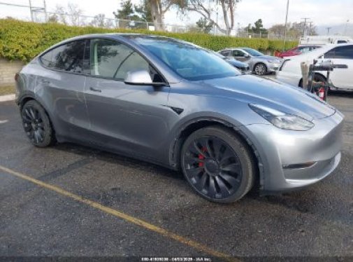 2024 TESLA MODEL Y Performance