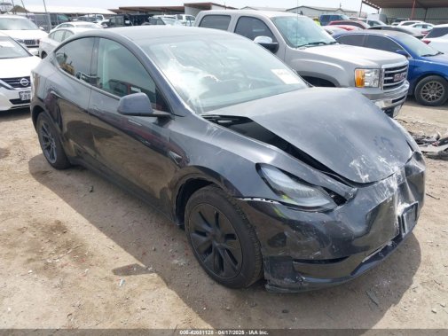 2025 TESLA MODEL Y
