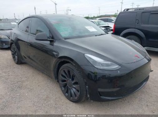 2024 TESLA MODEL Y Performance