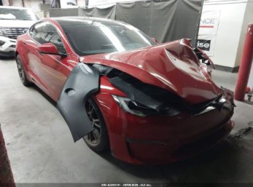 2022 TESLA MODEL S Plaid