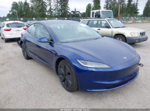 2025 TESLA MODEL 3 Highland