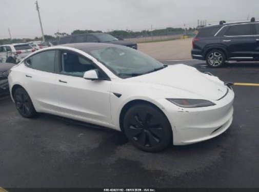 2024 TESLA MODEL 3 Highland