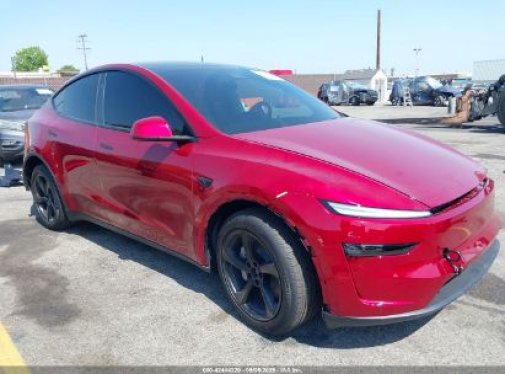 2026 TESLA MODEL Y