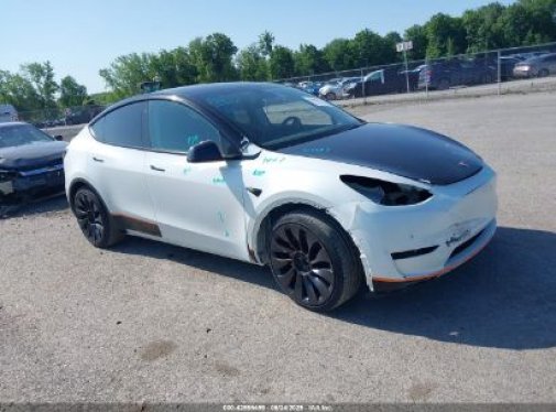 2022 TESLA MODEL Y Performance