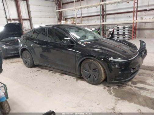 2026 TESLA MODEL Y