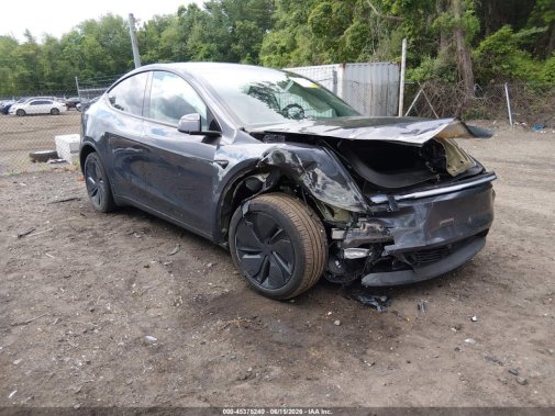 2026 TESLA MODEL Y