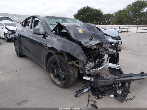 2026 TESLA MODEL Y