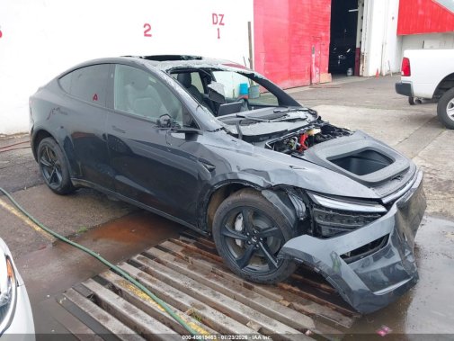 2026 TESLA MODEL Y