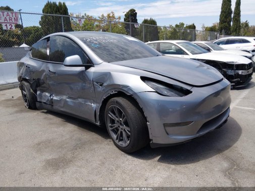 2025 TESLA MODEL Y