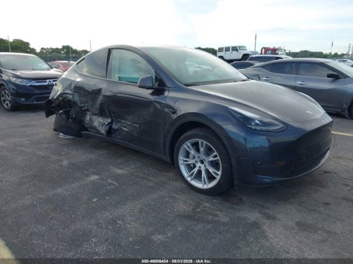 2024 TESLA MODEL Y
