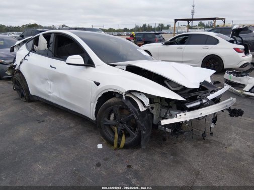 2026 TESLA MODEL Y